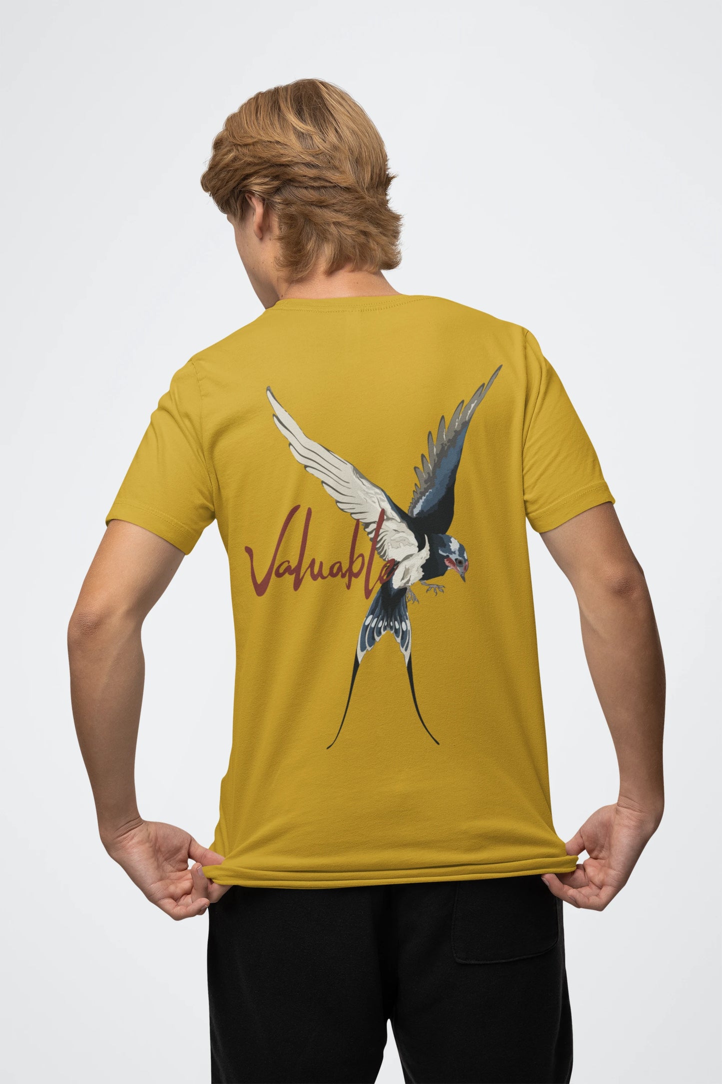 Cluvian Valuable Bird Graphic Cotton T-Shirt – Mustard