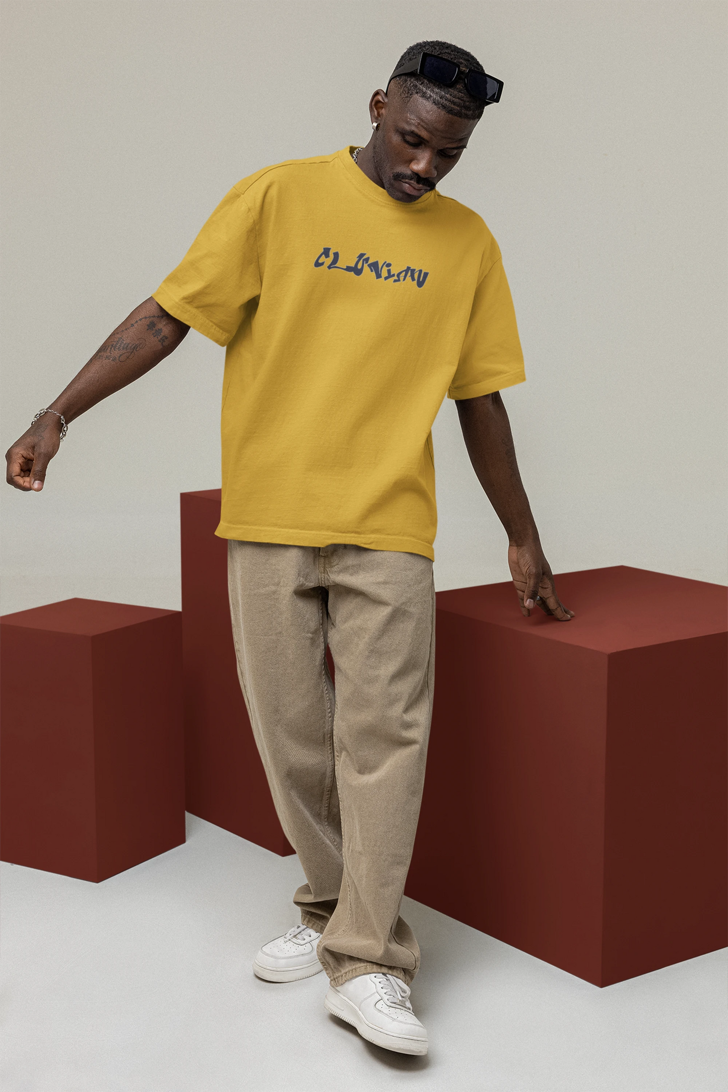 Cluvian Oversized Streetwear T-Shirt – Mustard