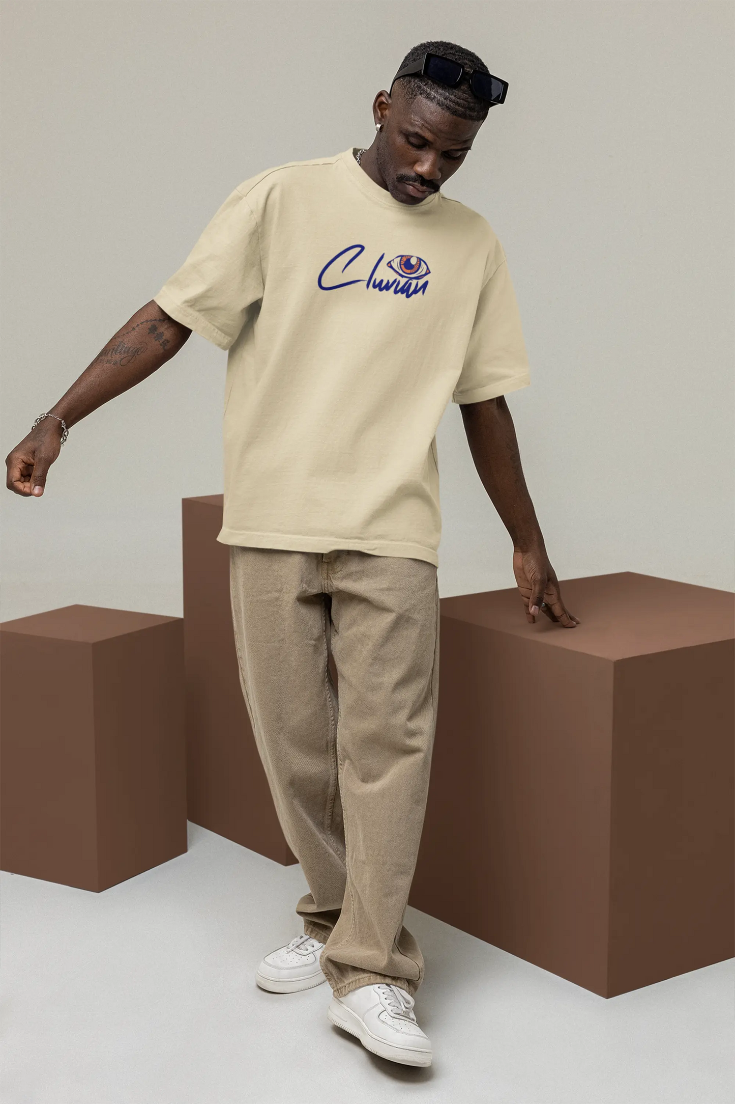 Cluvian Oversized Streetwear T-Shirt – Cream