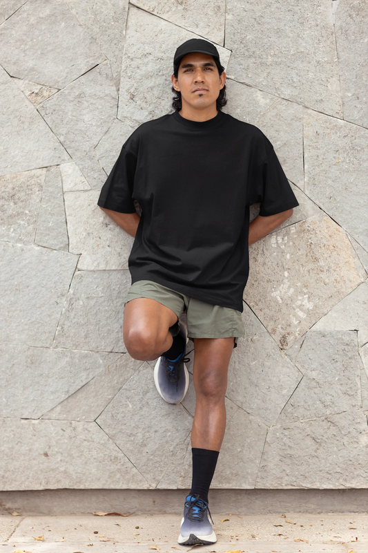 Cluvian Oversized Cotton Graphic T-Shirt – Black